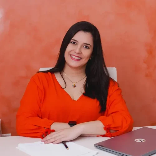 LARISSA CECÍLIA LEMOS ALMEIDA